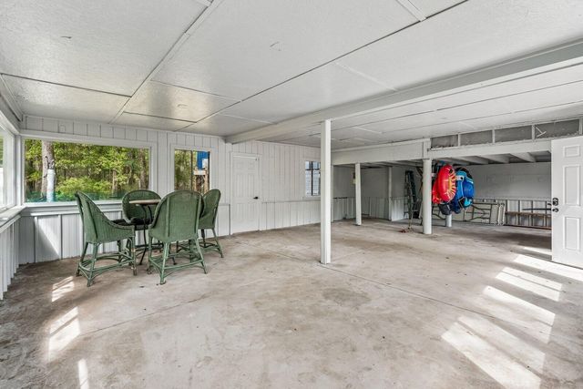 460 Trout Lane, Ridgeville, SC 29472