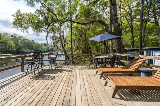 460 Trout Lane, Ridgeville, SC 29472