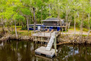 460 Trout Lane, Ridgeville, SC 29472