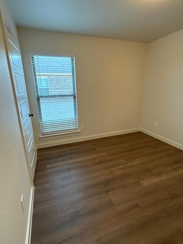 2142 Langford Avenue, Lubbock, TX 79407