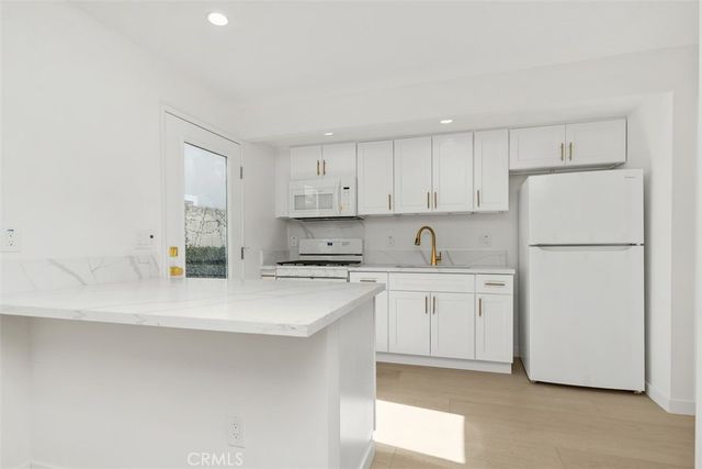 3926 Acacia Street, Irvine, CA 92606