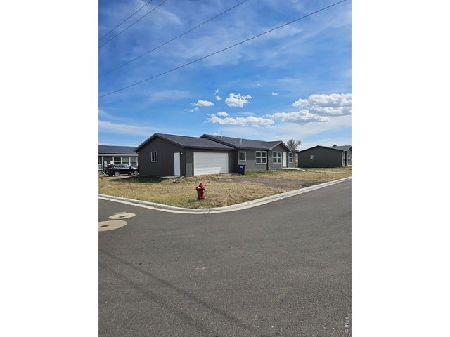 113 Juniper Cir, Log Lane Village, CO 80705