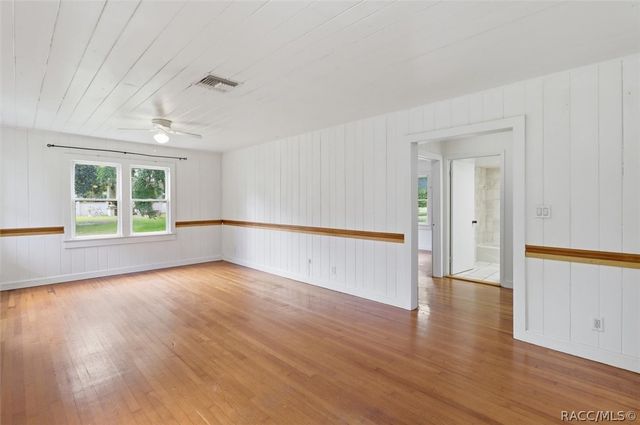 310 N Citrus Avenue, Inverness, FL 34450