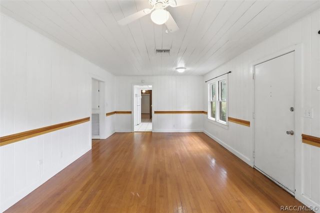 310 N Citrus Avenue, Inverness, FL 34450