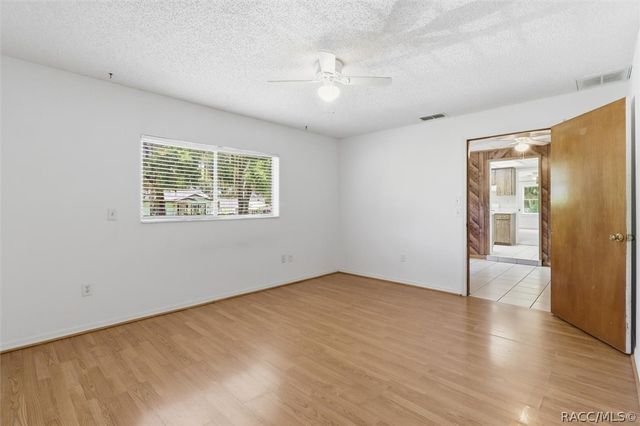 310 N Citrus Avenue, Inverness, FL 34450