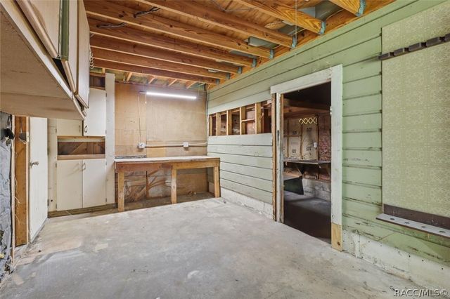 310 N Citrus Avenue, Inverness, FL 34450