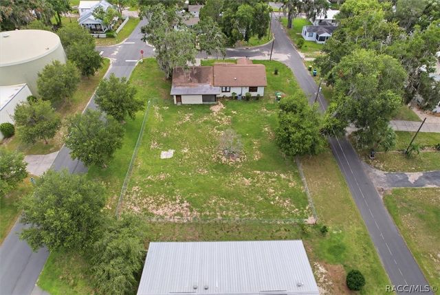 310 N Citrus Avenue, Inverness, FL 34450