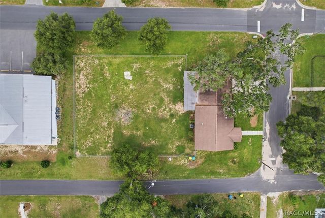 310 N Citrus Avenue, Inverness, FL 34450