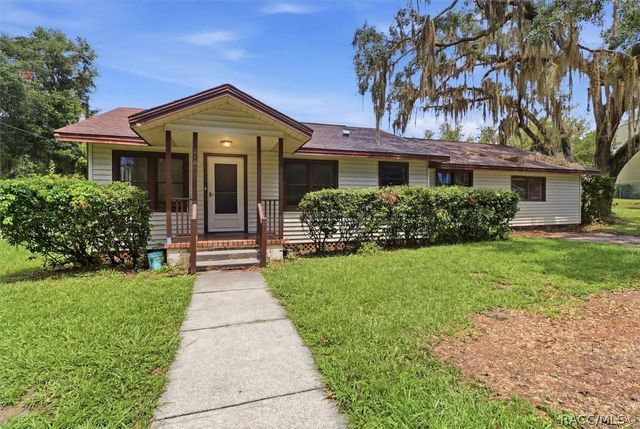 310 N Citrus Avenue, Inverness, FL 34450