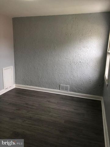 2802 WINDSOR AVE, Baltimore, MD 21216