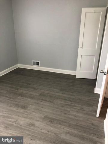 2802 WINDSOR AVE, Baltimore, MD 21216