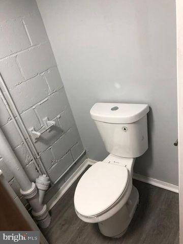 2802 WINDSOR AVE, Baltimore, MD 21216