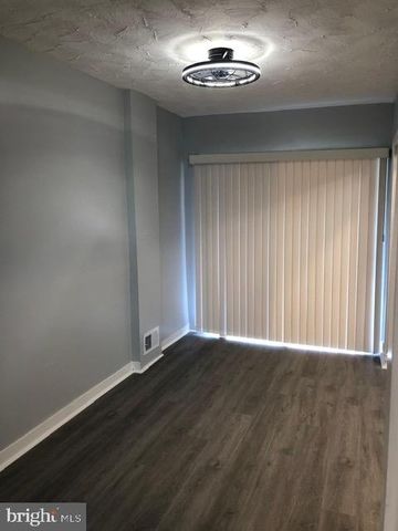 2802 WINDSOR AVE, Baltimore, MD 21216