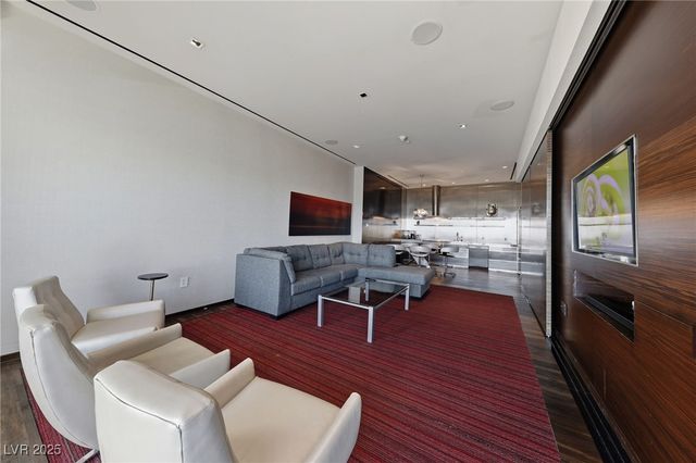 4381 West Flamingo Road 58301, Las Vegas, NV 89103