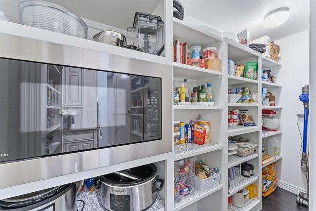 320 Chaparral Street, Centerton, AR 72719