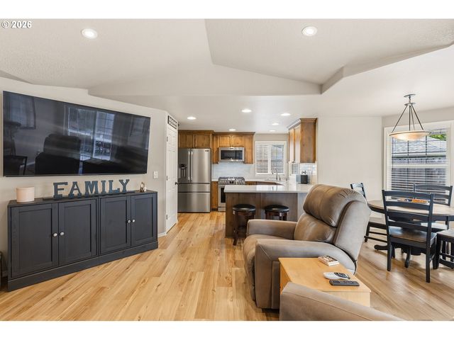 11116 Ne 6TH Ct, Vancouver, WA 98685