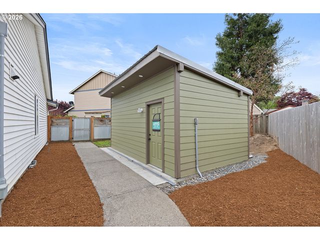 11116 Ne 6TH Ct, Vancouver, WA 98685