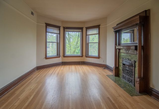3732 N Wayne Avenue 3, Chicago, IL 60613