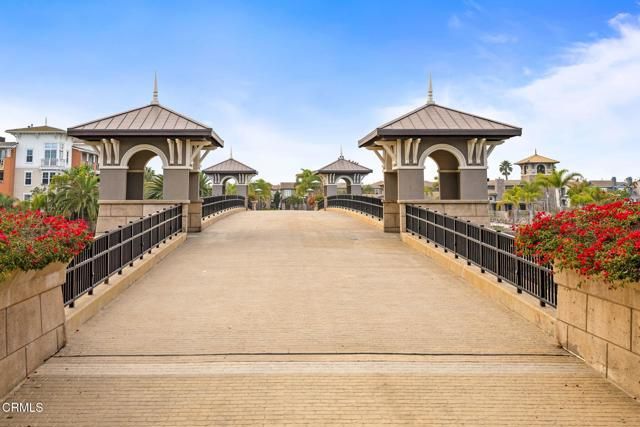 1423 Windshore Way, Oxnard, CA 93035