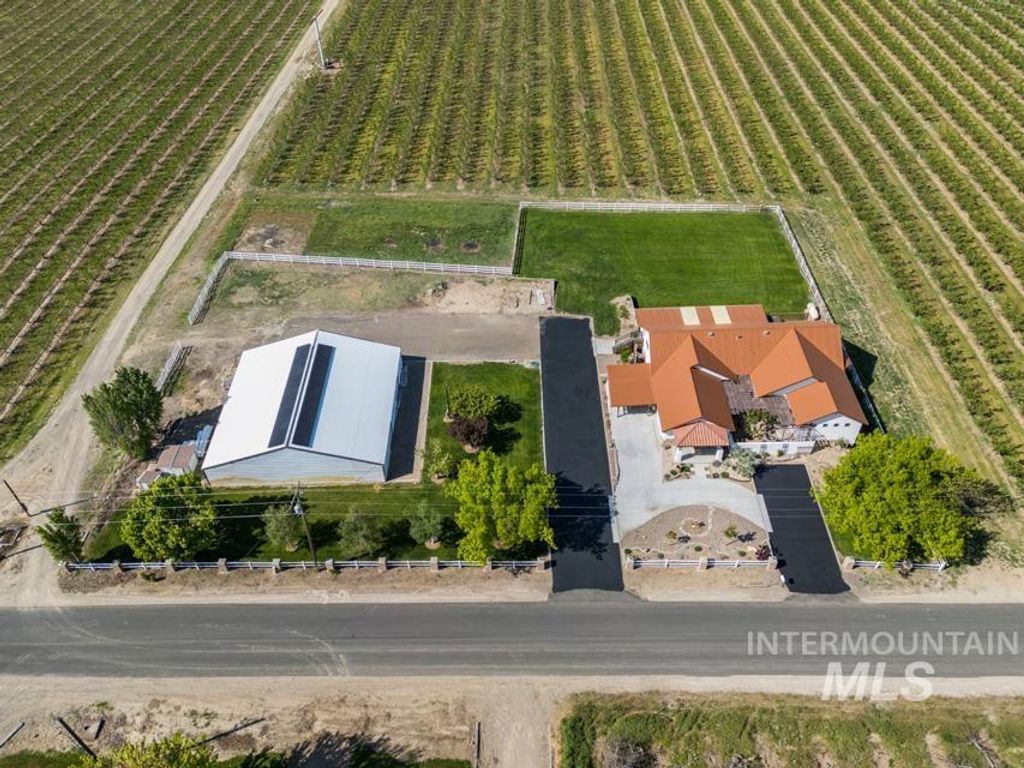 1750 SW 3rd Ave, Fruitland, ID 83619