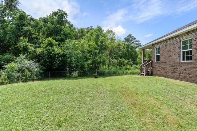 2920 Patch Avenue, Crestview, FL 32539