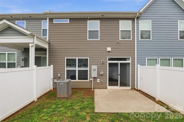 5531 Harris Cove Drive, Charlotte, NC 28269