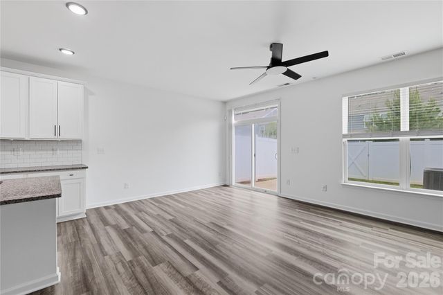 5531 Harris Cove Drive, Charlotte, NC 28269