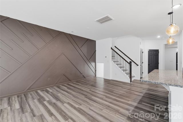 5531 Harris Cove Drive, Charlotte, NC 28269