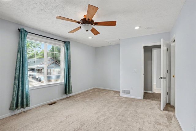 409 E Orleans Street, Otsego, MI 49078