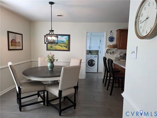 8511 Peaks Rd, Hanover, VA 23069