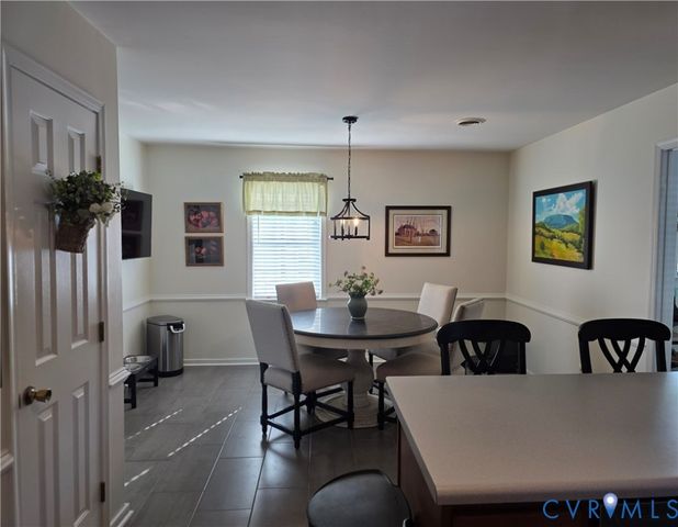 8511 Peaks Rd, Hanover, VA 23069