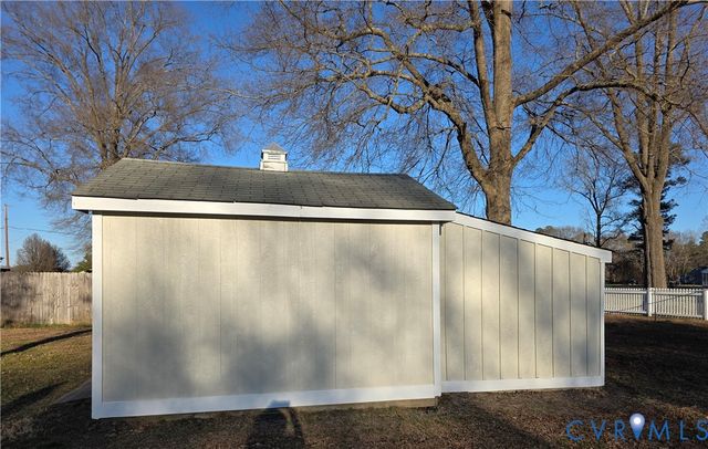 8511 Peaks Rd, Hanover, VA 23069