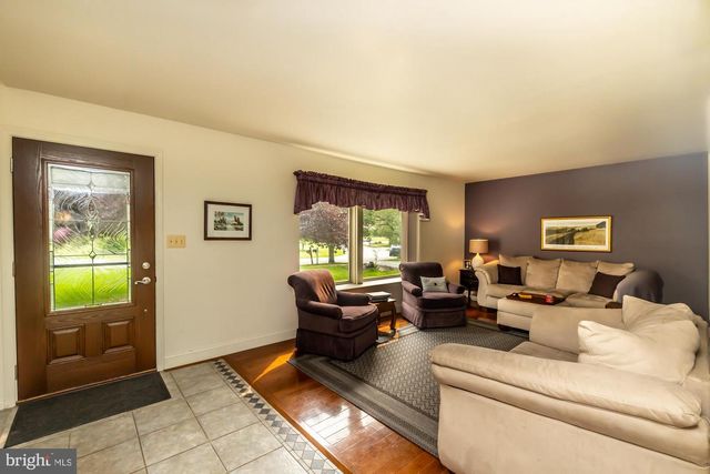 820 BEZEL RD, Wilmington, DE 19803