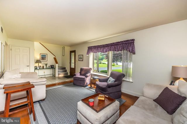 820 BEZEL RD, Wilmington, DE 19803