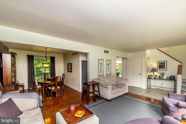 820 BEZEL RD, Wilmington, DE 19803
