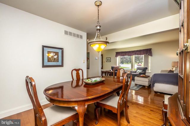 820 BEZEL RD, Wilmington, DE 19803