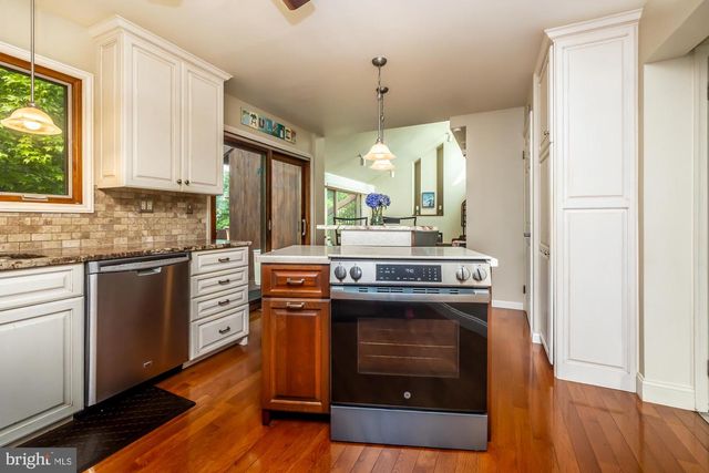 820 BEZEL RD, Wilmington, DE 19803