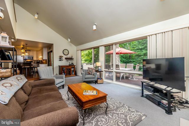 820 BEZEL RD, Wilmington, DE 19803