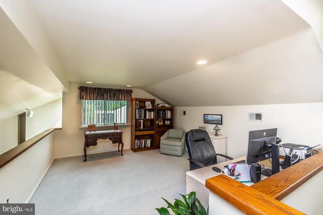820 BEZEL RD, Wilmington, DE 19803