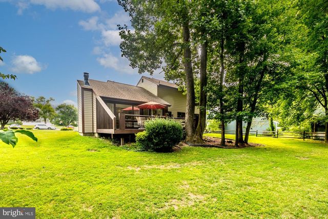 820 BEZEL RD, Wilmington, DE 19803