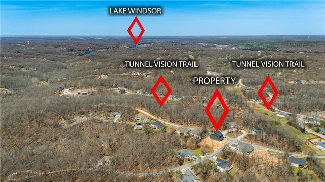 11 Chatburn Lane, Bella Vista, AR 72715