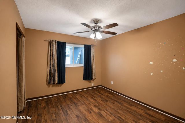 104 OAKDALE Drive, Palatka, FL 32177