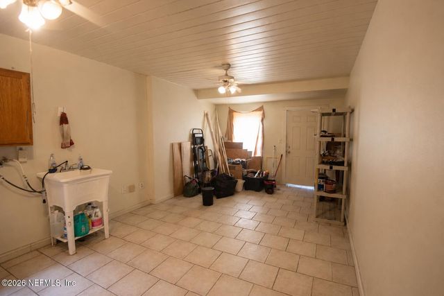 104 OAKDALE Drive, Palatka, FL 32177
