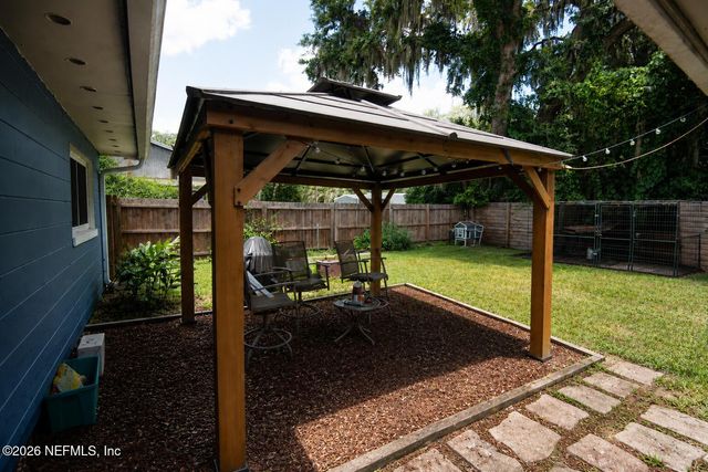 104 OAKDALE Drive, Palatka, FL 32177