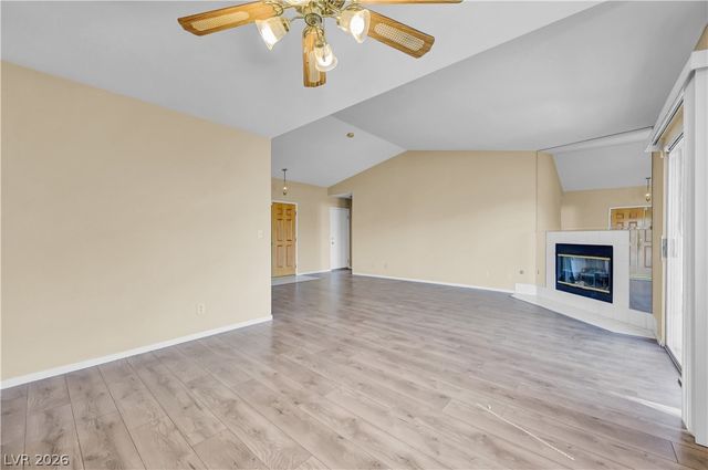 4814 Spring Falls Way, North Las Vegas, NV 89031