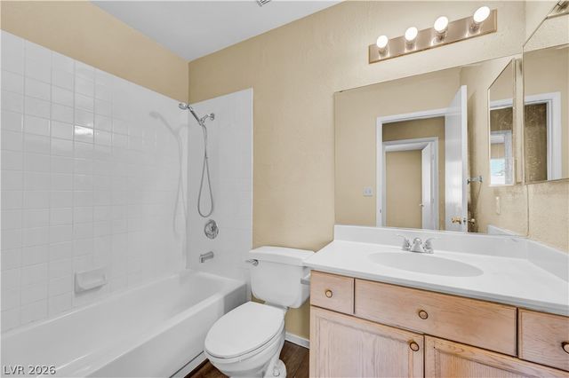 4814 Spring Falls Way, North Las Vegas, NV 89031