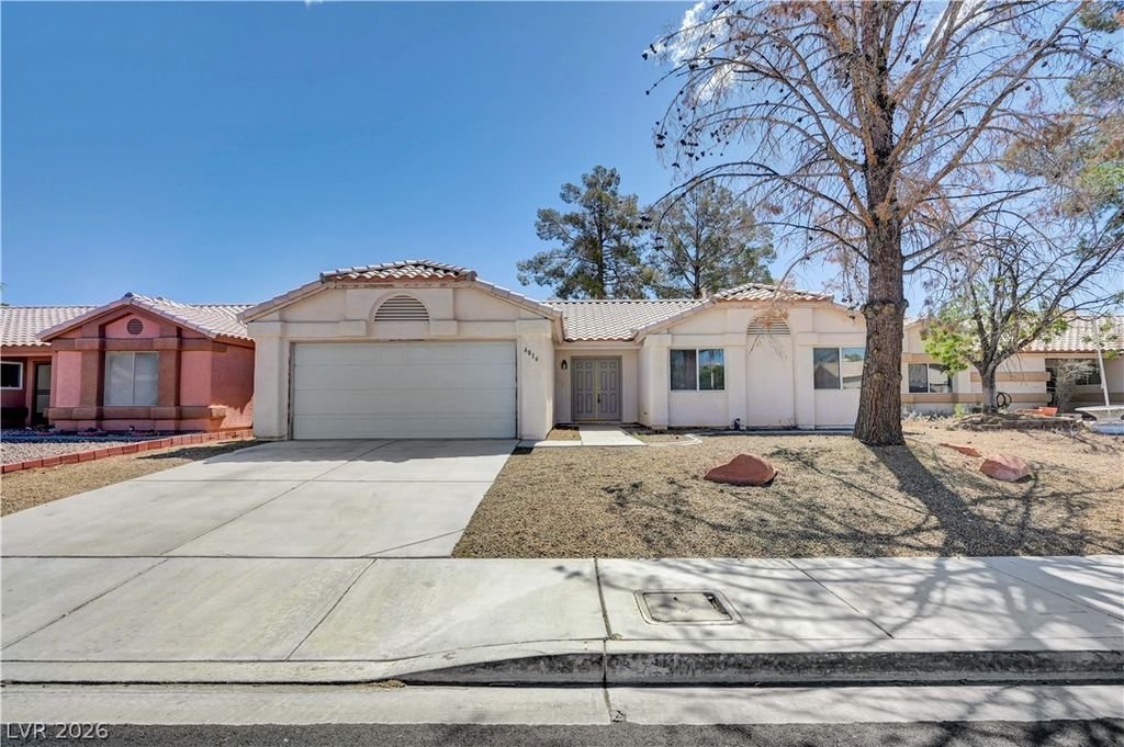 4814 Spring Falls Way, North Las Vegas, NV 89031
