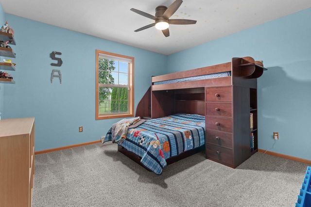 N1779 SWANEE CIRCLE, Greenville, WI 54942
