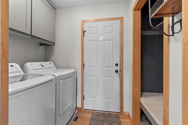 N1779 SWANEE CIRCLE, Greenville, WI 54942