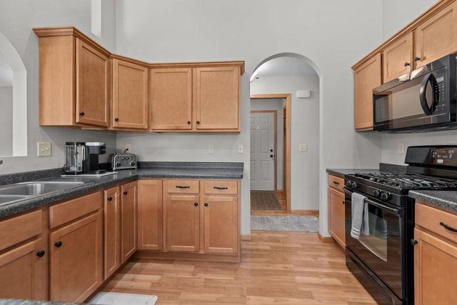 N1779 SWANEE CIRCLE, Greenville, WI 54942